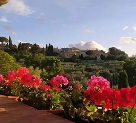 شقة Leonaerdo Guests House - Lt Locazione Turistica *