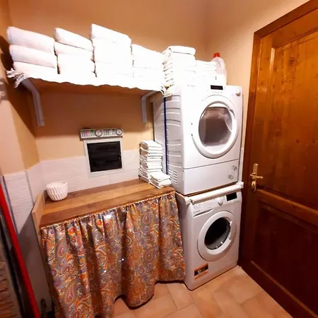 Leonaerdo Guests House - Lt Locazione Turistica