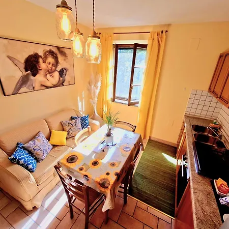 Leonaerdo Guests House - Lt Locazione Turistica 帕尼卡莱