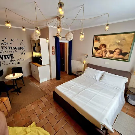 Leonaerdo Guests House - Lt Locazione Turistica 公寓 帕尼卡莱